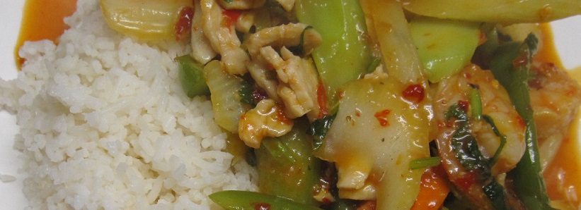 Phanaeng Kai Red Curry Chicken